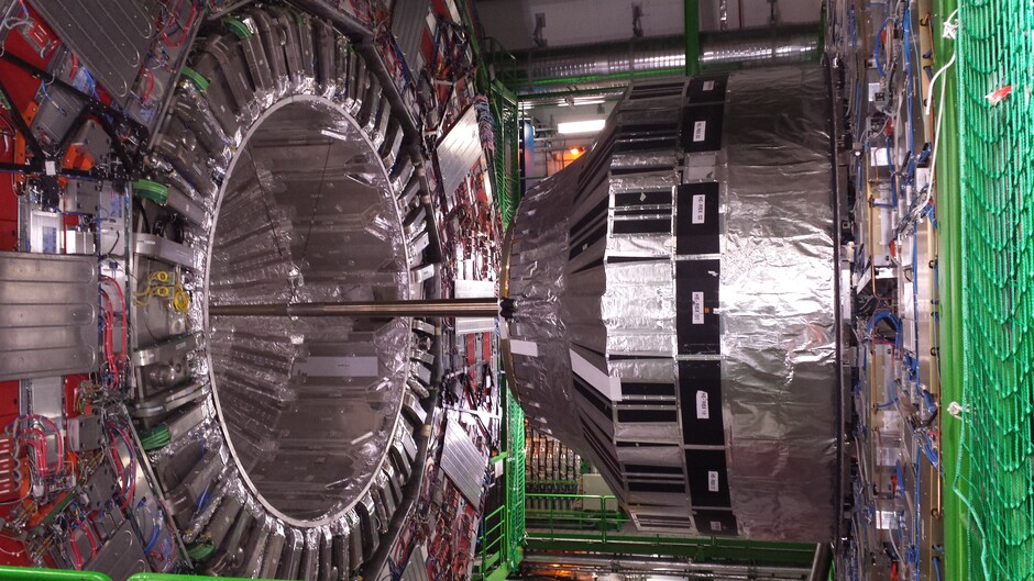 Bilde av tunellen i CERN.